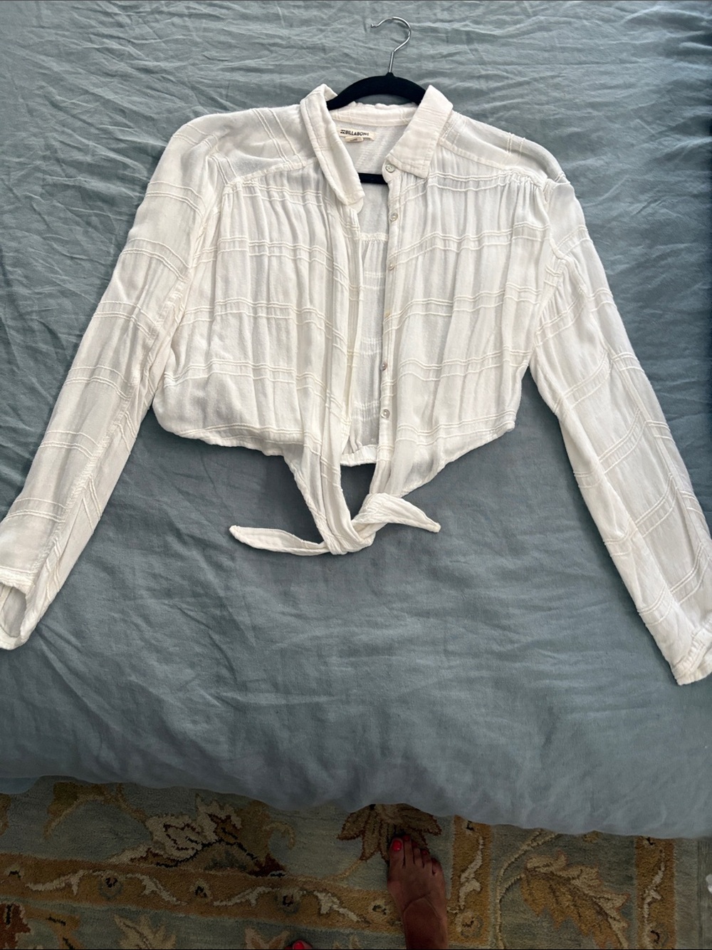 Billabong White Tie-Front Button Down Shirt